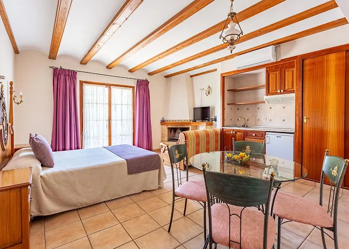 فندق Rural Serrella Castell De Castells
